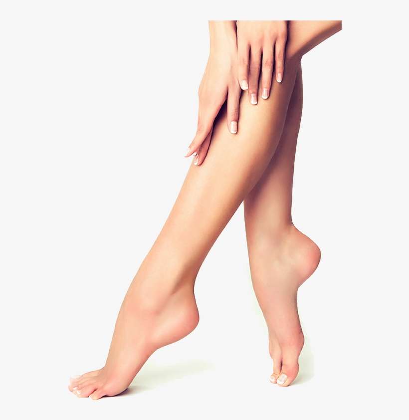 لیپوماتیک ساق پا یک روش جراحی زیبایی است که با استفاده از تکنیک‌های لیپوساکشن، چربی‌های اضافی از ناحیه ساق پا جمع‌آوری و حذف می‌شوند، با هدف بهبود تعریف و شکل بندی زیبایی این منطقه.